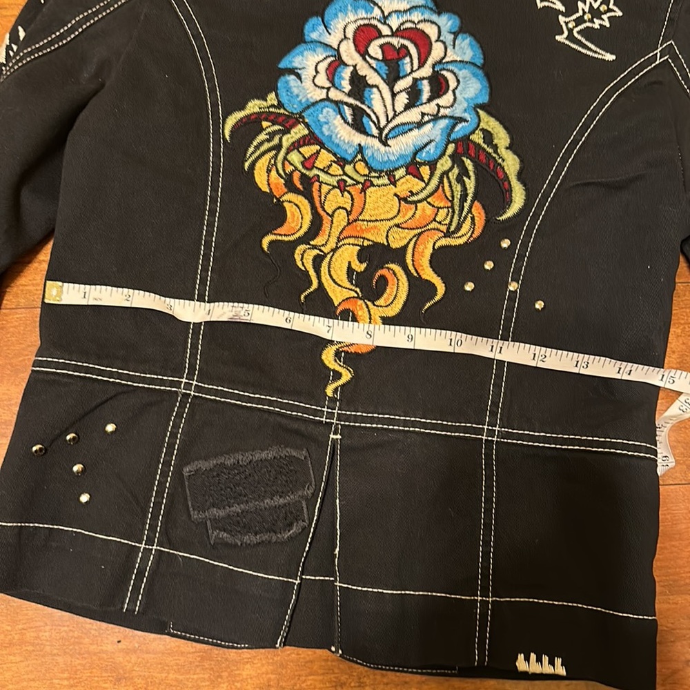 Jacket - Picture 8 of 8